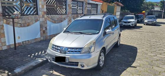 NISSAN LIVINA 1.8 SL 16V FLEX 4P AUTOMÁTICO